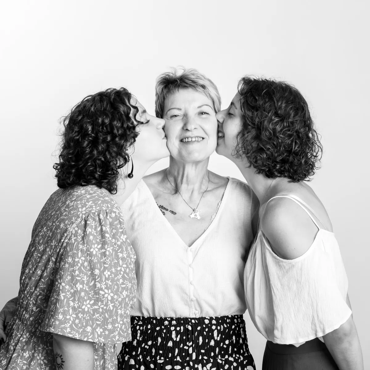 Portrait famille studio Guebwiller — Studio Deux-Quatre